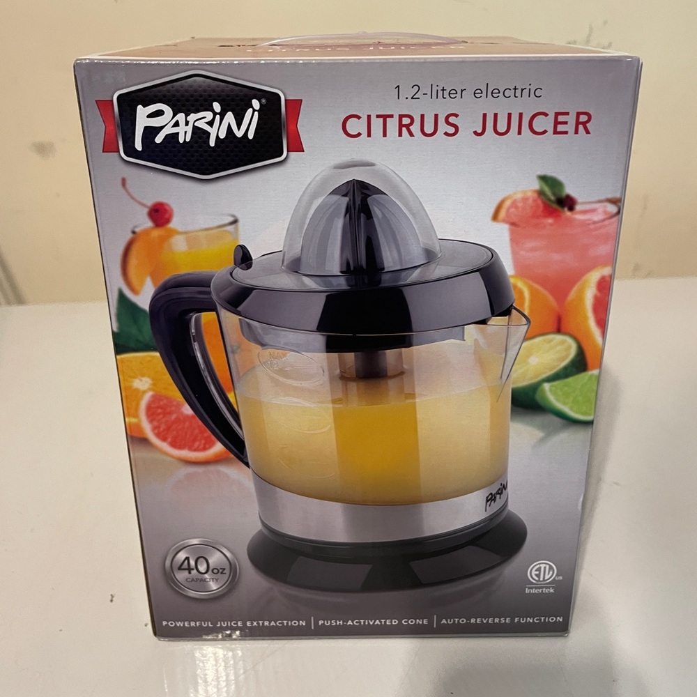 BNIB Parini hand Citrus Juicer